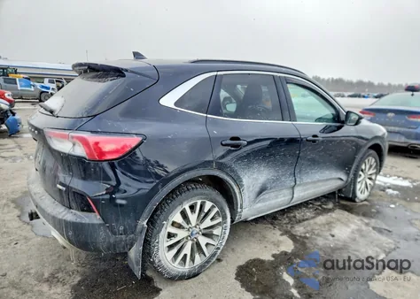 2020 Ford Escape Titanium из США, поврежденный, VIN 1FMCU9J98LUA89487